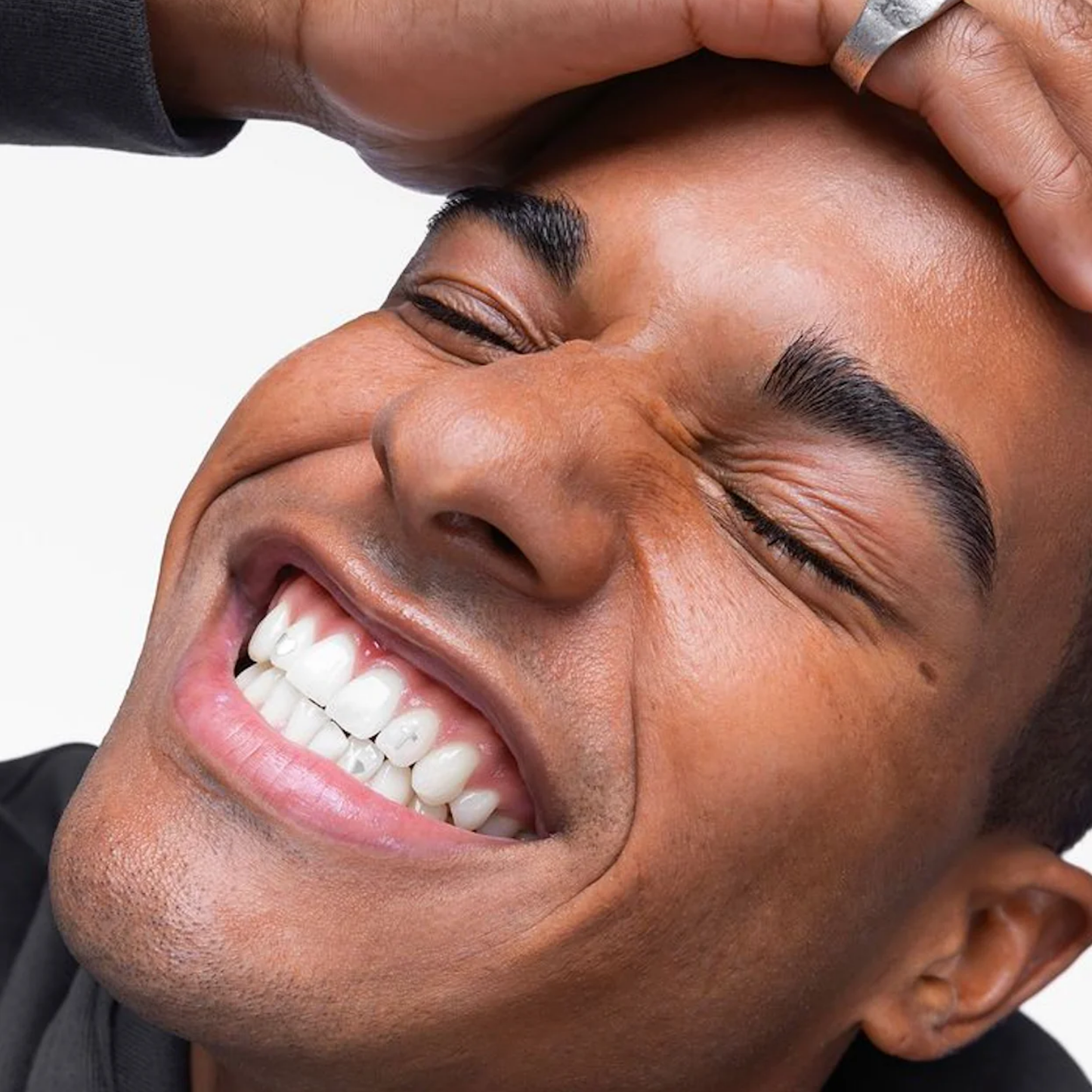 BodyAccel Натурална избелваща паста – Нежна формула с ниацинамид